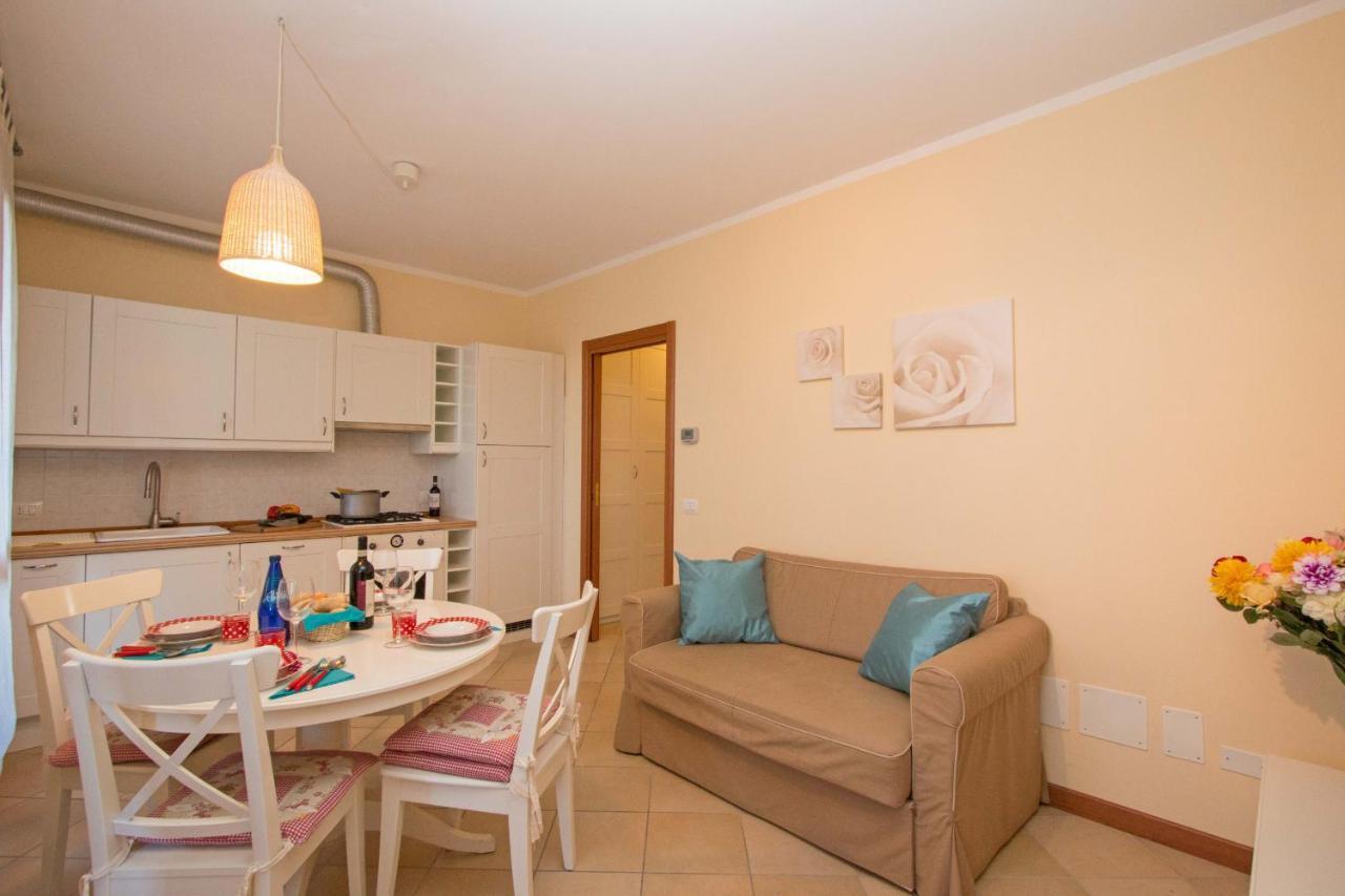 Baglio Degli Ulivi 3 Apartment By Wonderful Italy Sirmione Ngoại thất bức ảnh