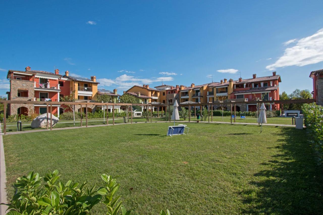 Baglio Degli Ulivi 3 Apartment By Wonderful Italy Sirmione Ngoại thất bức ảnh