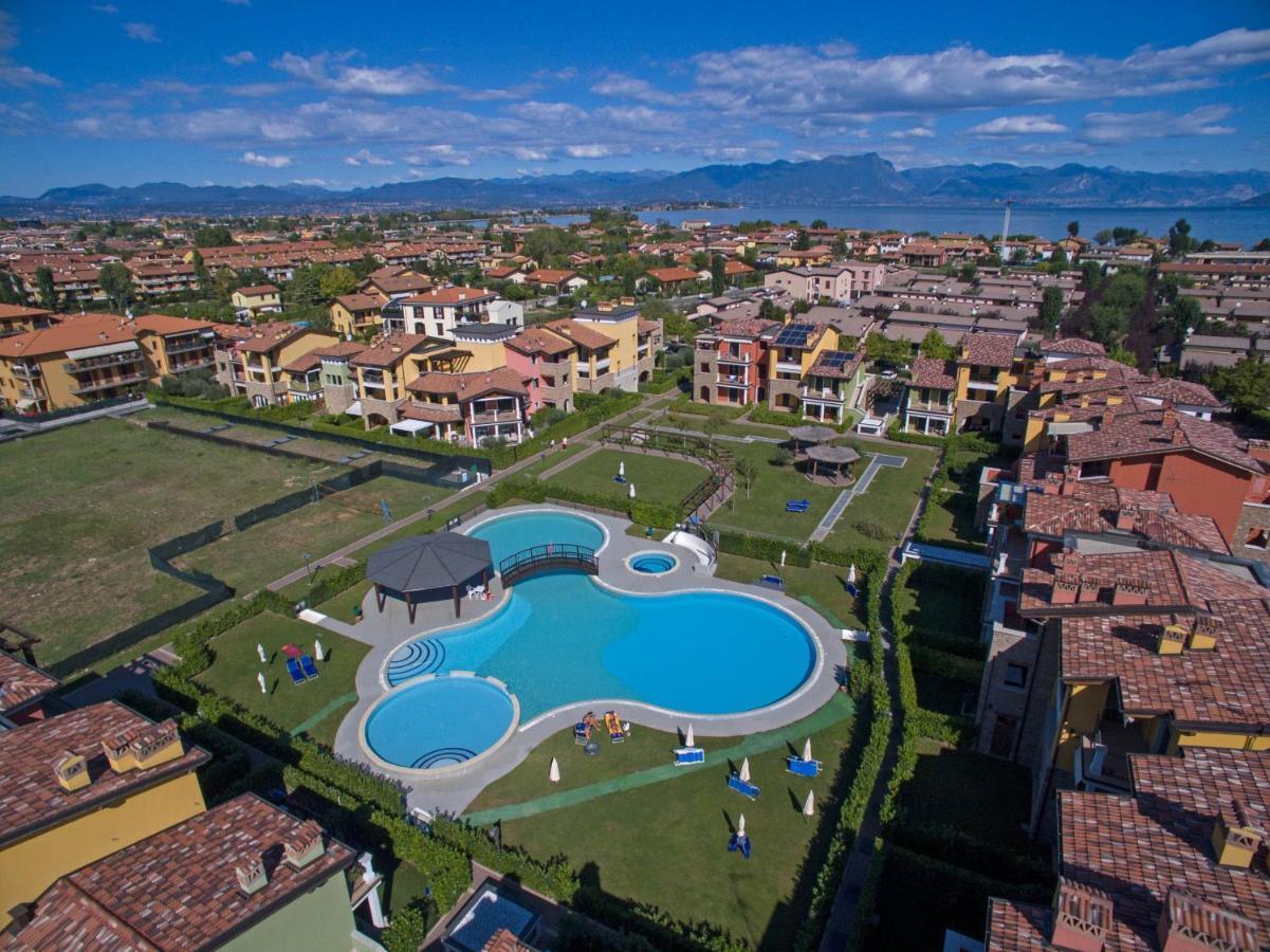 Baglio Degli Ulivi 3 Apartment By Wonderful Italy Sirmione Ngoại thất bức ảnh